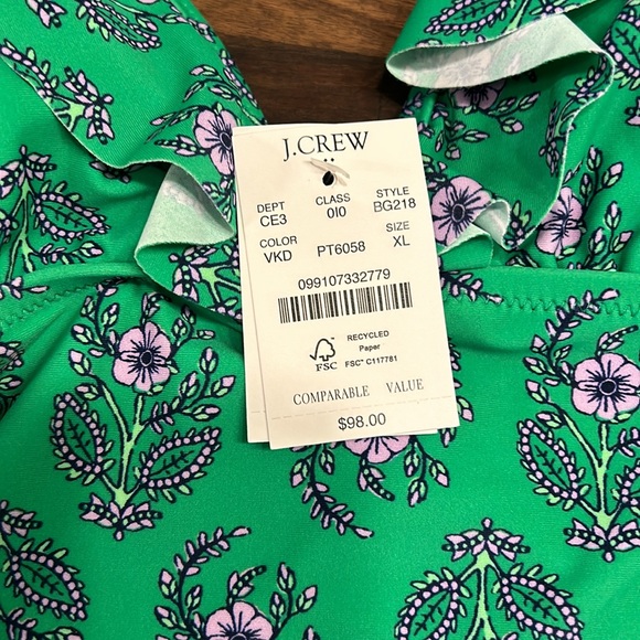 J.Crew Women’s One Piece - Picture 2 of 4